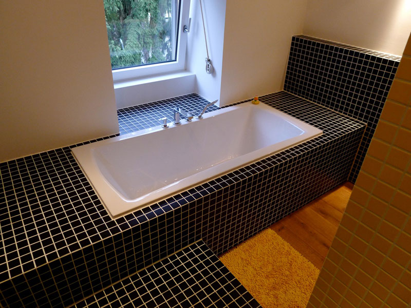 Bad: Doppelwaschtisch aus Mineralwerkstoff | singer.SCHREINEREI